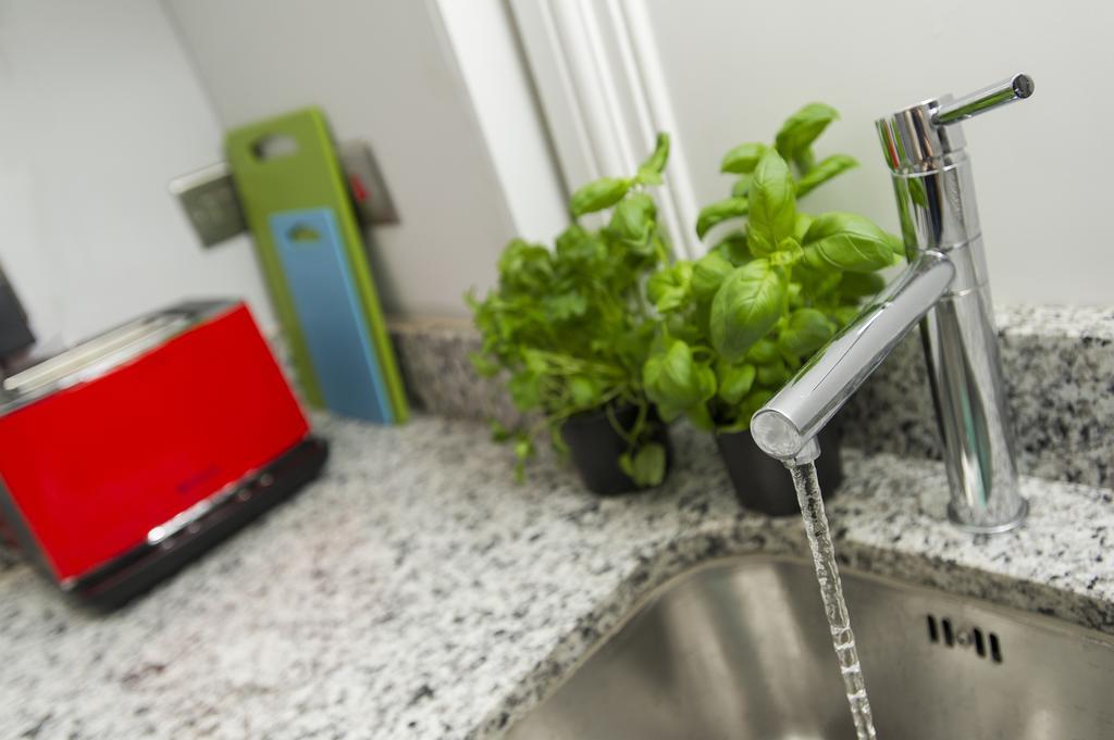 Market Street Apartments - City Centre Modern 1Bedroom Apartments With New Wifi And Very Close To Tram Нотингам Екстериор снимка